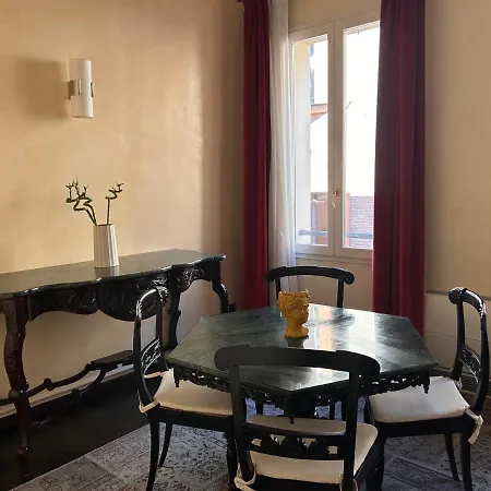 Piazza Maggiore Luxury Lejlighed *