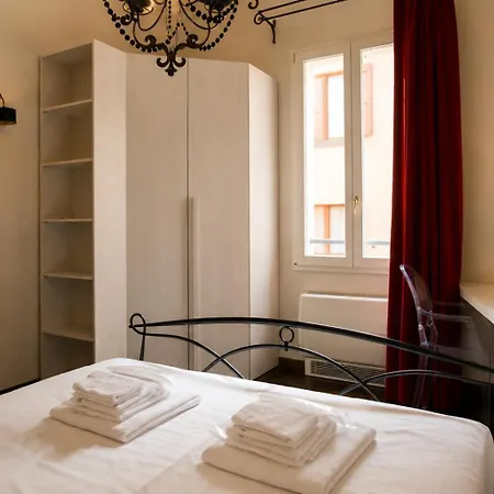 Piazza Maggiore Luxury בולוניה