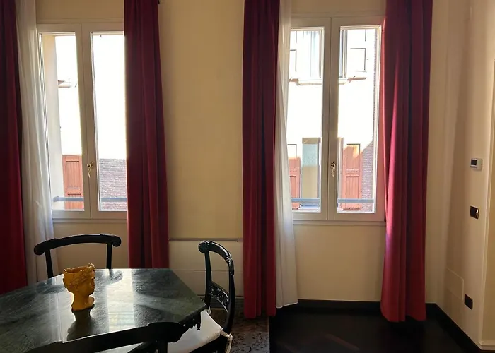 Piazza Maggiore Luxury Апартаменты *