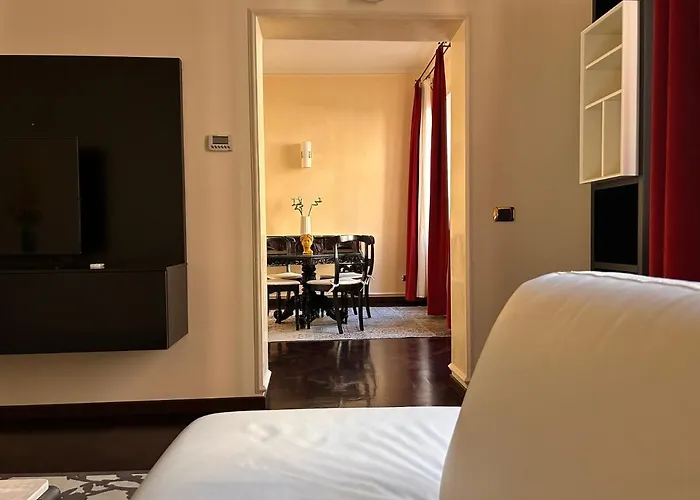 Piazza Maggiore Luxury Апартаменты Болонья
